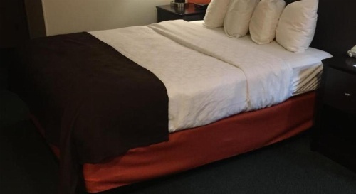 Smoky Hill Inn and Suites image 3